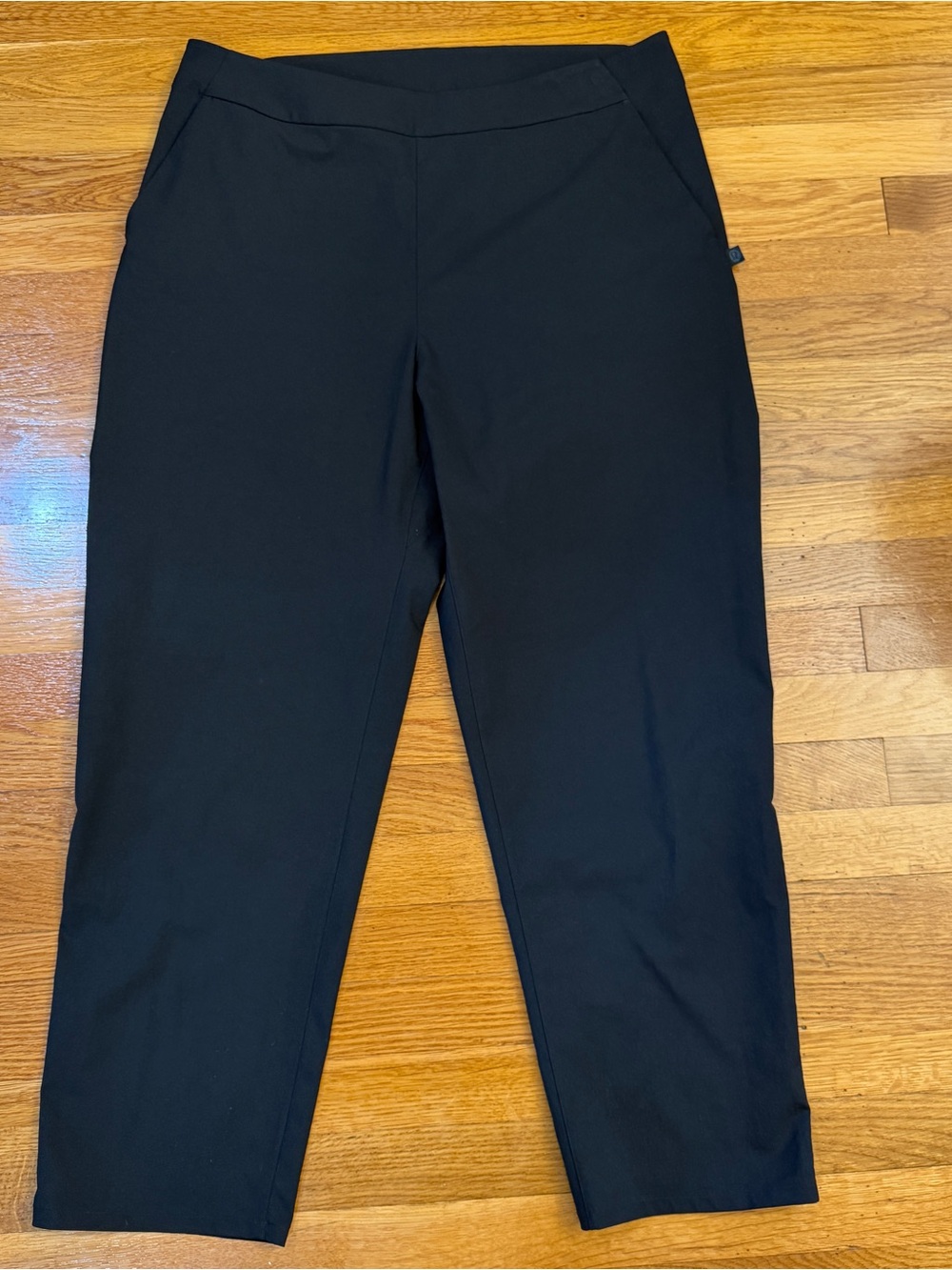 Lululemon LAB Straight Leg HR Pant 28" in Black - Size 14 NWOT
